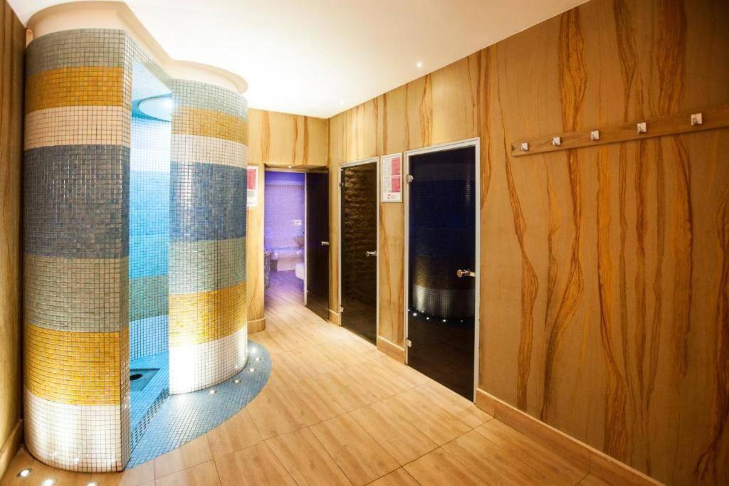 Luxury 2 Bedroom Apartment Βουκουρέστι Εξωτερικό φωτογραφία