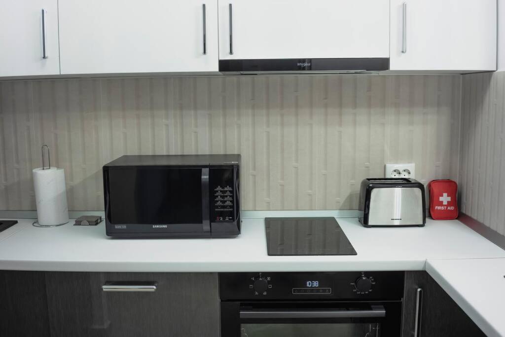 Luxury 2 Bedroom Apartment Βουκουρέστι Εξωτερικό φωτογραφία